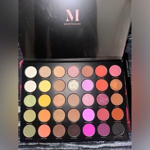 35 color eyeshadow palette